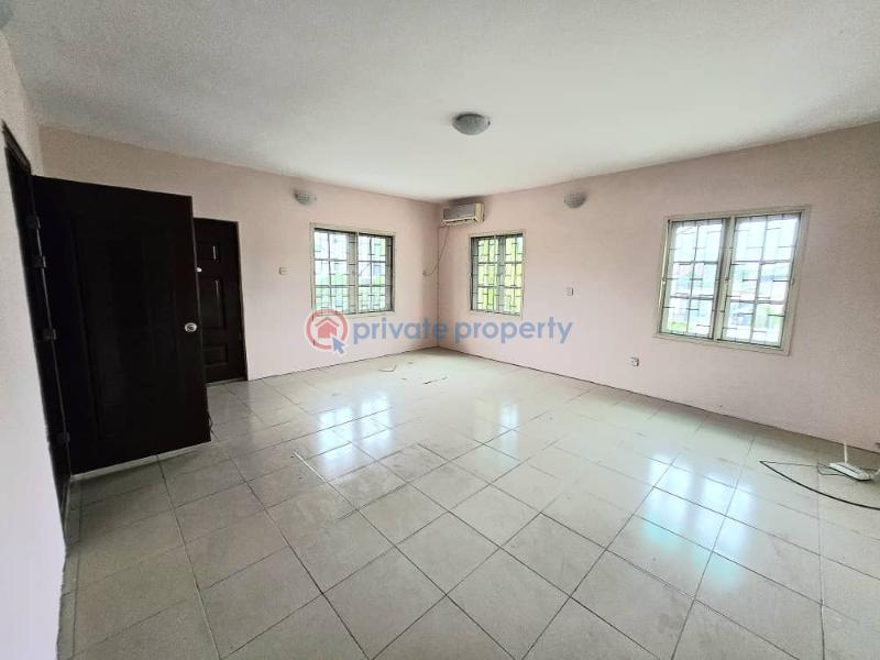 Very spacious 4 bedrooms detached duplex. - 3 4 bedroom Detached Duplex For Rent Lekki Phase 1 Lagos - 3