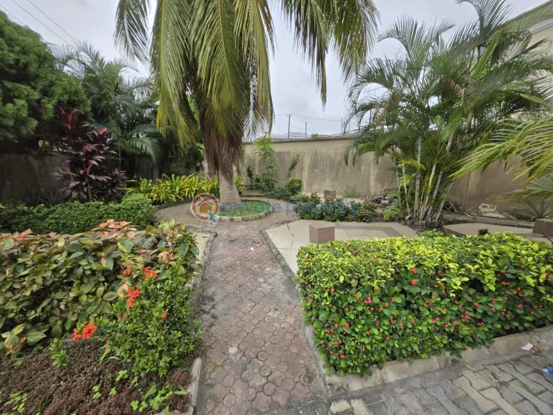 Very spacious 4 bedrooms detached duplex. - 1 4 bedroom Detached Duplex For Rent Lekki Phase 1 Lagos - 1