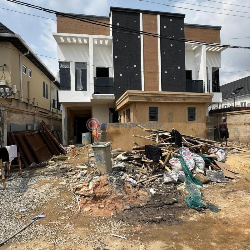 4 bedroom Semi detached Duplex For Sale Surulere Lagos - 1