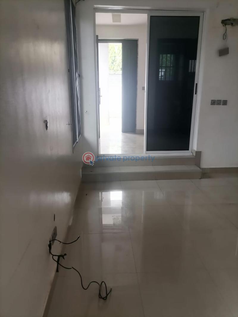 Very spacious and tastefully finished of 4 bedroom detached duplex - 10 4 bedroom Duplex For Rent Magodo Phase 2 Magodo Isheri Ikeja Lagos - 10