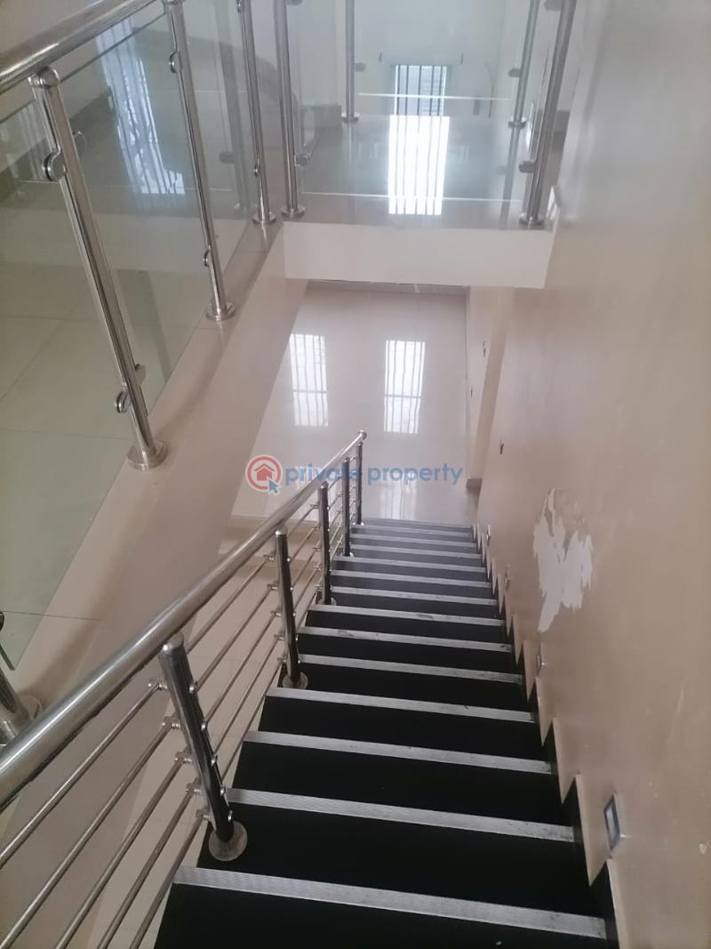 Very spacious and tastefully finished of 4 bedroom detached duplex - 4 4 bedroom Duplex For Rent Magodo Phase 2 Magodo Isheri Ikeja Lagos - 4