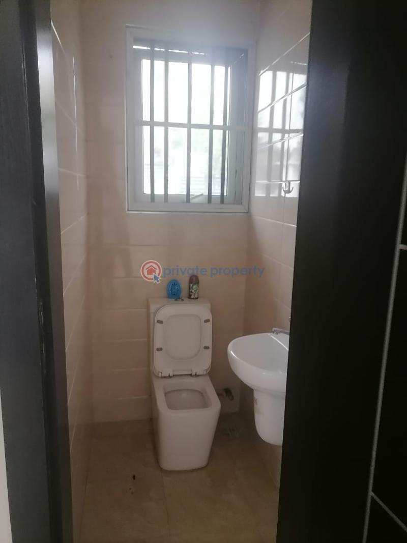 Very spacious and tastefully finished of 4 bedroom detached duplex - 1 4 bedroom Duplex For Rent Magodo Phase 2 Magodo Isheri Ikeja Lagos - 1