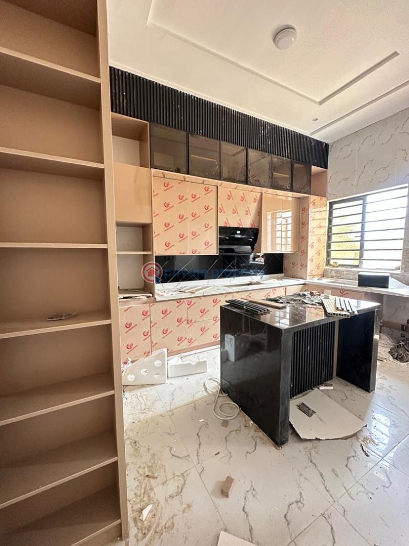 4 bedroom Semi detached Duplex For Sale Main Vgc Not Harris Drive Victoria Garden City Lekki Lagos - 8