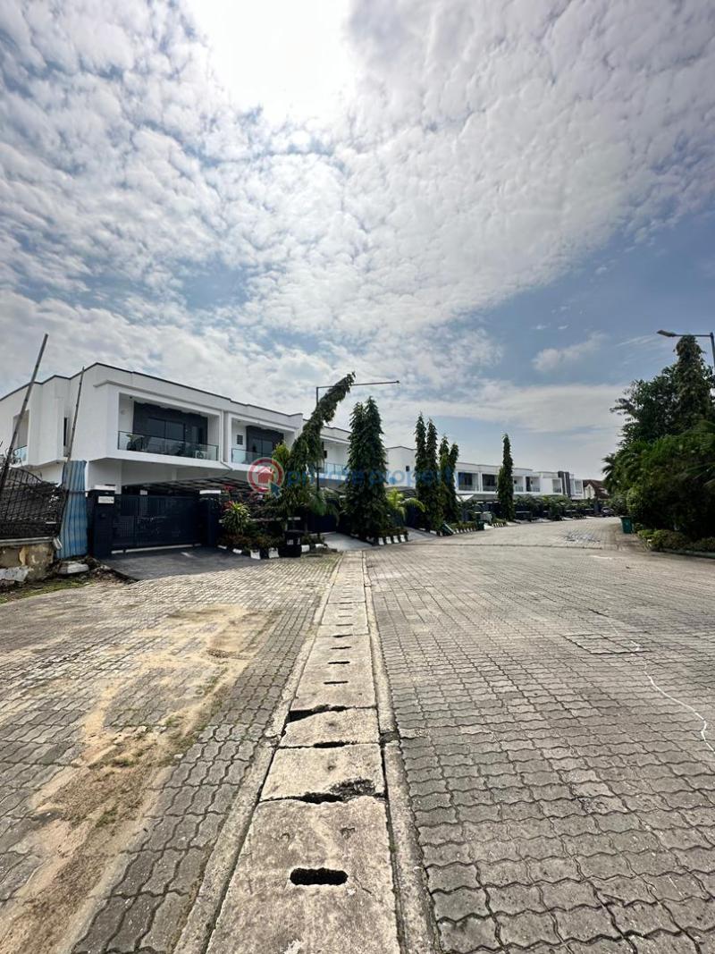 4 bedroom Semi detached Duplex For Sale Main Vgc Not Harris Drive Victoria Garden City Lekki Lagos - 24