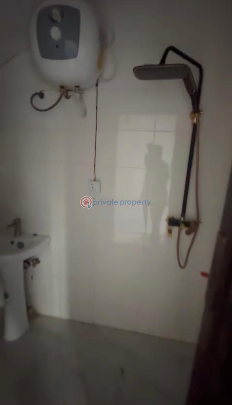 1 bedroom Mini Flat For Rent Ologolo Lekki Lagos - 5