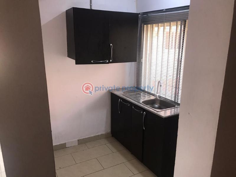 1 bedroom Self Contain For Rent Yeye Olofin Street Lekki Phase 1 Lagos - 4