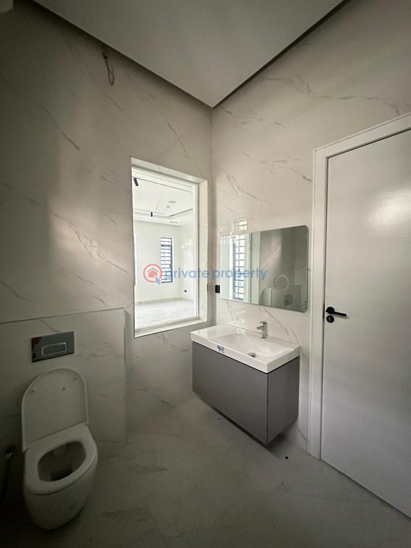 Very spacious standard luxury 4 bedroom - 14 4 bedroom Detached Duplex For Sale Lekki Phase 1 Lagos - 14