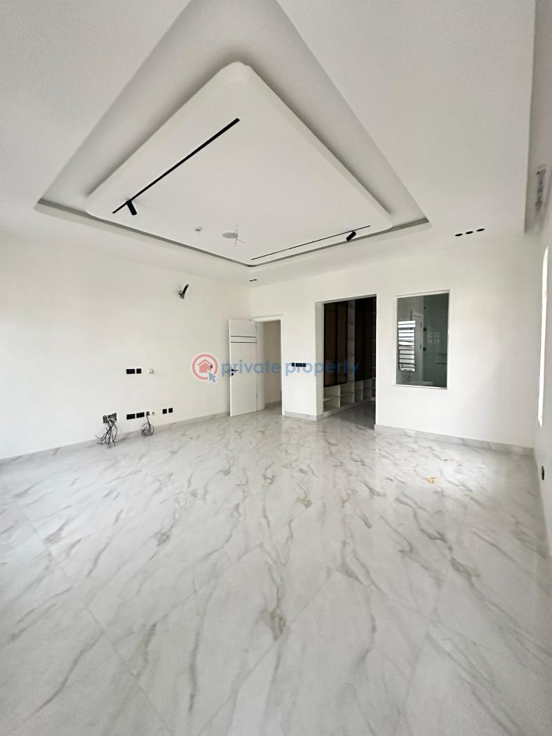Very spacious standard luxury 4 bedroom - 12 4 bedroom Detached Duplex For Sale Lekki Phase 1 Lagos - 12