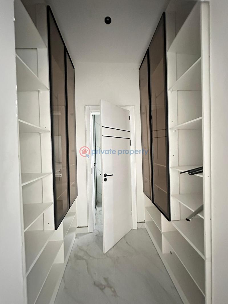 Very spacious standard luxury 4 bedroom - 9 4 bedroom Detached Duplex For Sale Lekki Phase 1 Lagos - 9