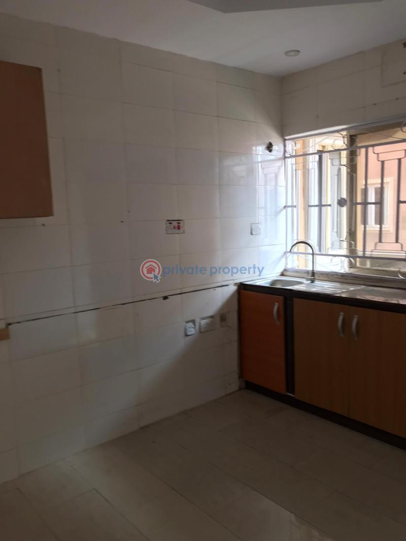 3 bedroom Terraced Duplex For Rent Lekki Lagos - 4