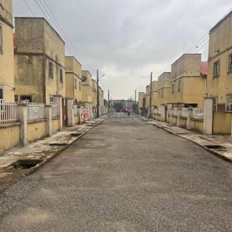 3 bedroom Block Of Flats For Sale Alakuko Alimosho Lagos