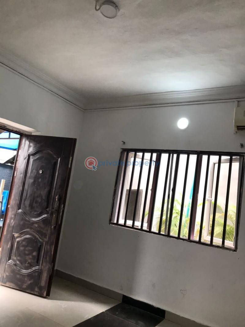 1 bedroom Self Contain For Rent Off Admiralty Way Lekki Phase 1 Lagos - 2