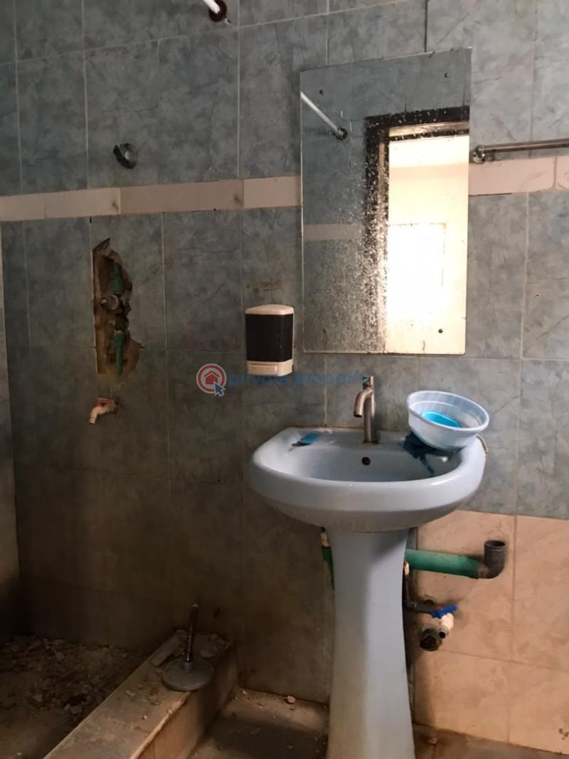 Self Contain For Rent Lekki Phase 1 Lagos - 7