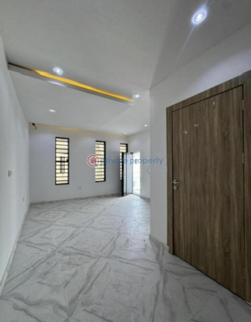 4 bedroom Terrace For Rent Abraham Adesanya, Ajah, Lagos Abraham Adesanya Ajah Lagos - 1