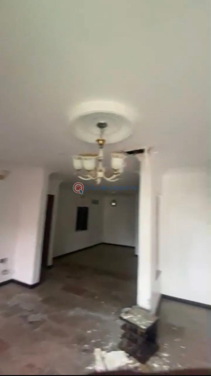 3 bedroom House For Rent Off Adeniran Ogunsanya Surulere Lagos - 1