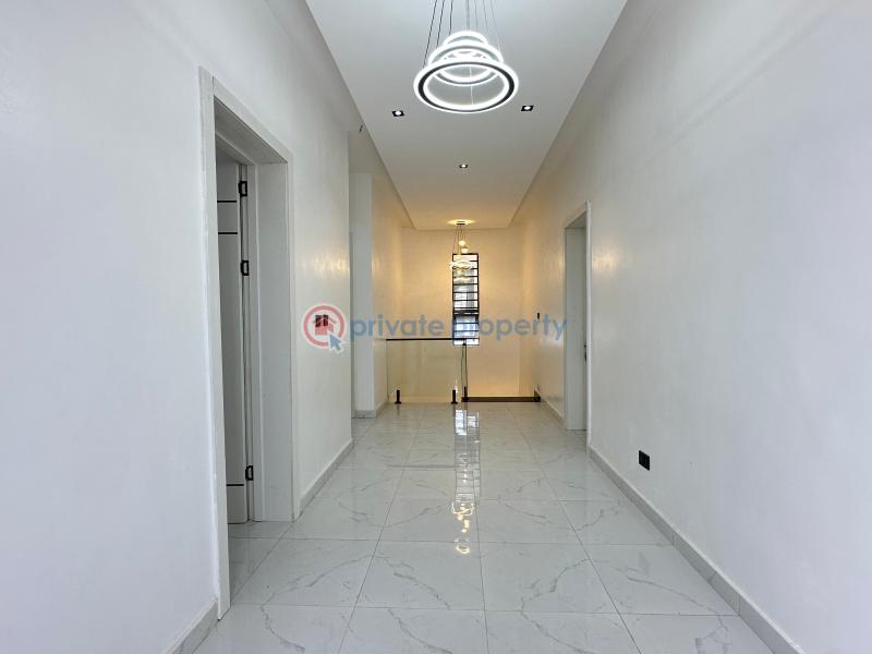 4 bedroom Detached Duplex For Sale Idado Lekki Lagos - 10