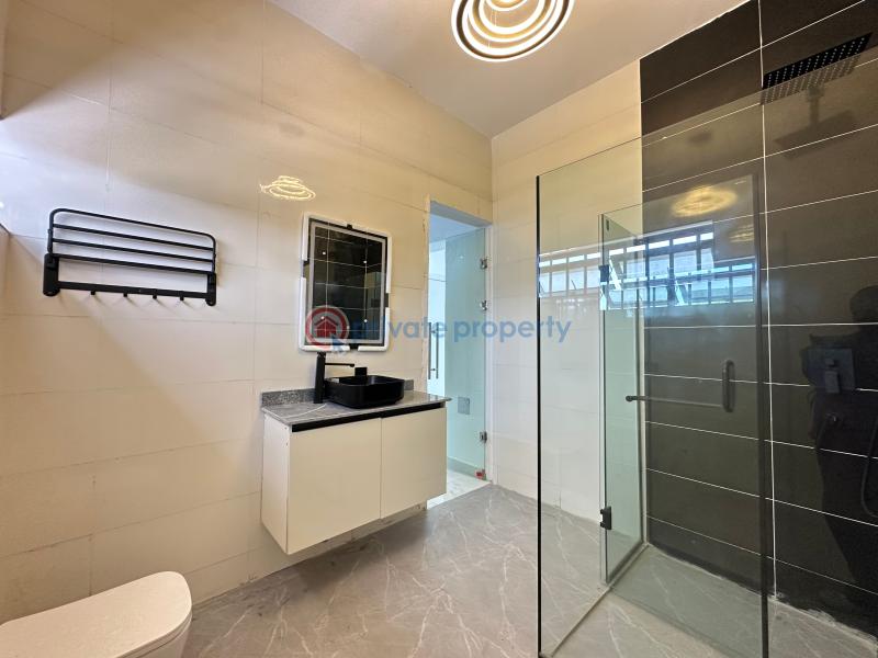 4 bedroom Detached Duplex For Sale Idado Lekki Lagos - 17