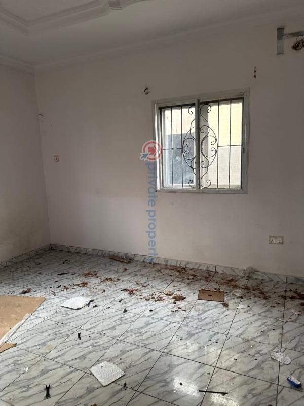 6 flats (4 units 3 bedroom & 2 units 2 bedroom) flats - 4 Block Of Flats For Sale Little London Abijo Ajah Lagos - 4