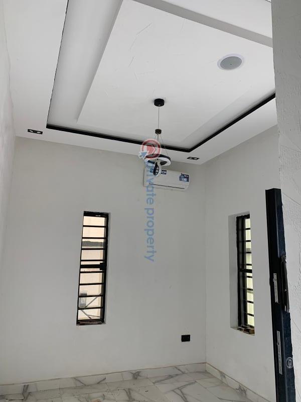 5 bedroom Detached Duplex For Sale Close To Dss Off Rapour Junction Owerri Imo State Owerri Imo - 1