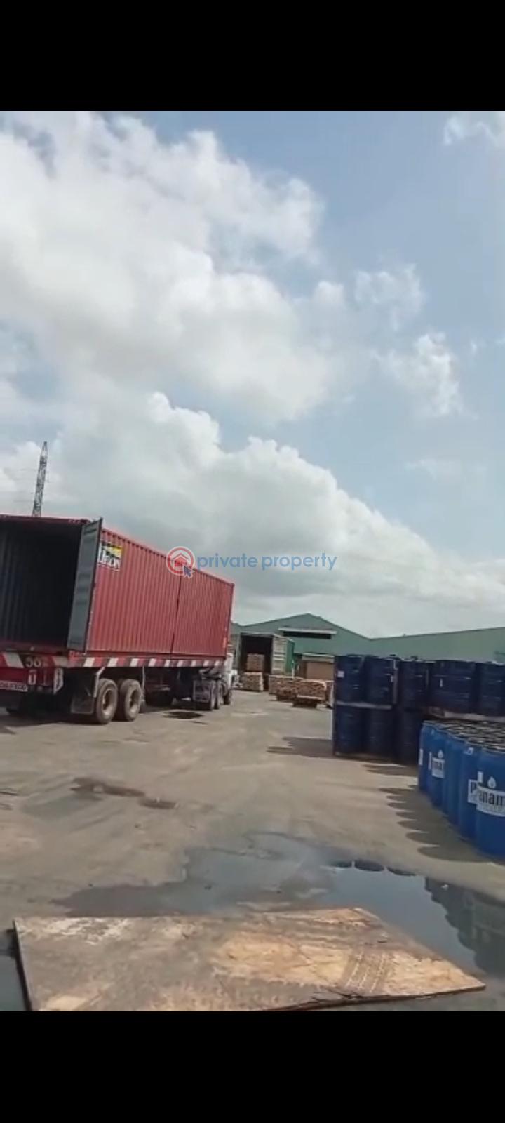 Warehouse For Sale Ladipo Oluwole Adeniyi Jones Ikeja Lagos - 2