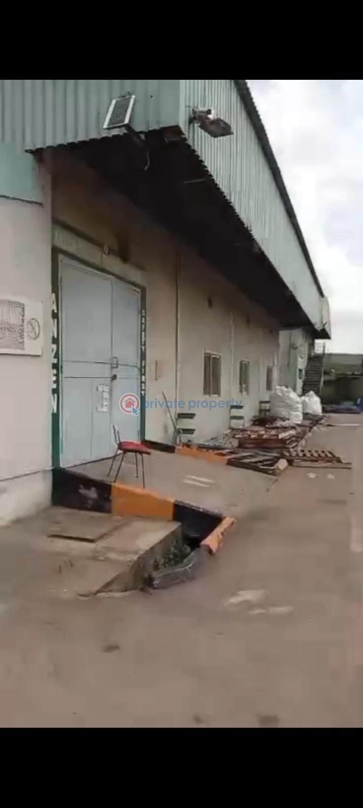 Warehouse For Sale Ladipo Oluwole Adeniyi Jones Ikeja Lagos - 0