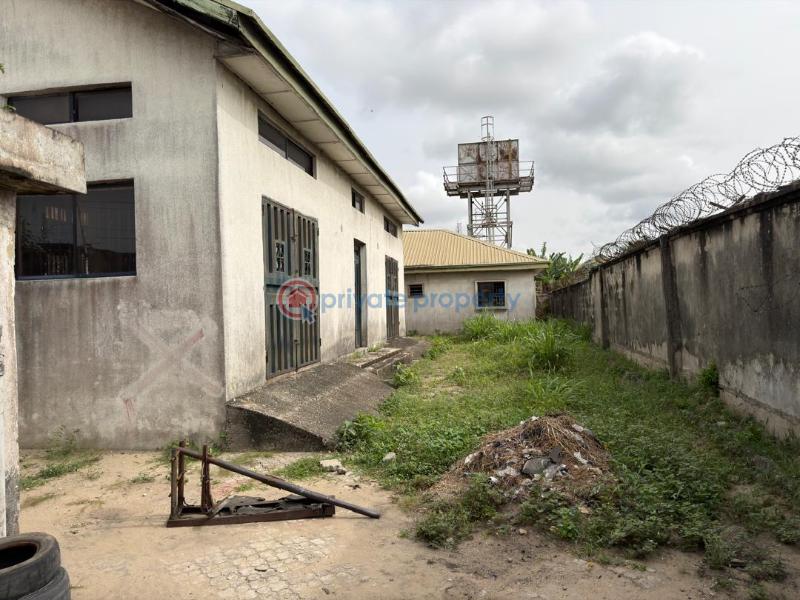 Warehouse For Sale Lekki Epe Beside Lbs Lekki Expressway Lagos - 1