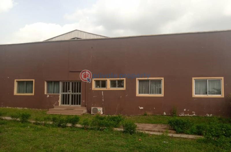 Warehouse For Sale Arulogun Road Ojoo Ibadan Oyo - 0