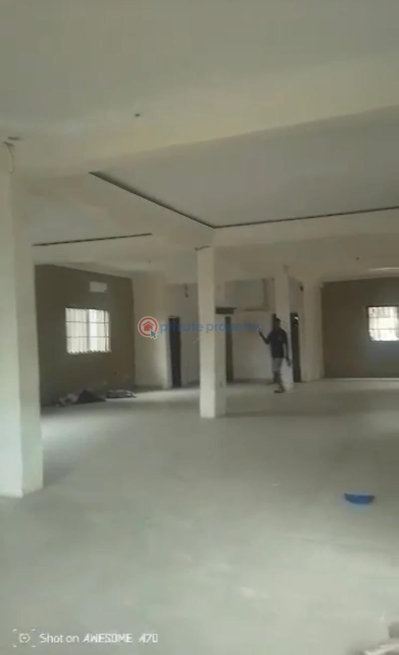 Warehouse For Rent Sabo Yaba Lagos - 1