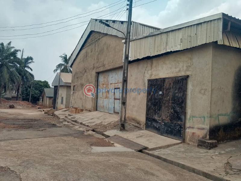 Warehouse For Sale Air Port Junction , Alakia. Alakia Ibadan Oyo - 3