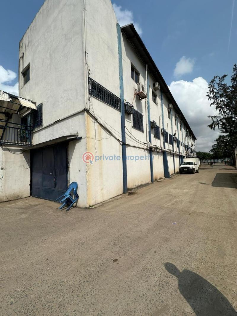 Warehouse For Sale Off Billings Way, Ikeja Ikeja Lagos - 8