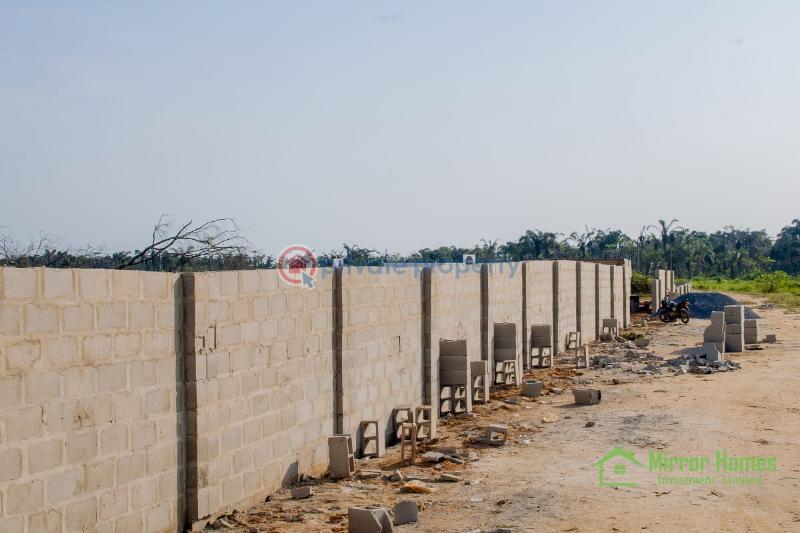Land For Sale Notable Landmarks: Within 2mins To Max Of 20mins Journey:* 🔻lekki/vi Via Water Transportation 🔻pan African University 🔻alaro City 🔻dangote Refinery 🔻epe Resort And Spa 🔻isimi Lagos 🔻atlantic Hall School 🔻lagos University Of Education 🔻yaba Epe Lagos - 5