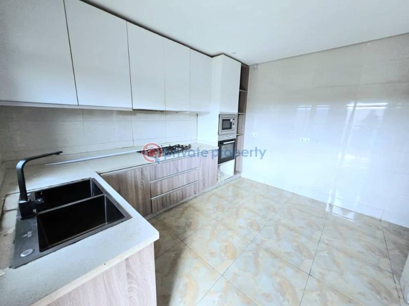 Water front service 4-bedroom terrace - 18 4 bedroom Terraced Duplex For Rent Lekki Phase 1 Lagos - 18