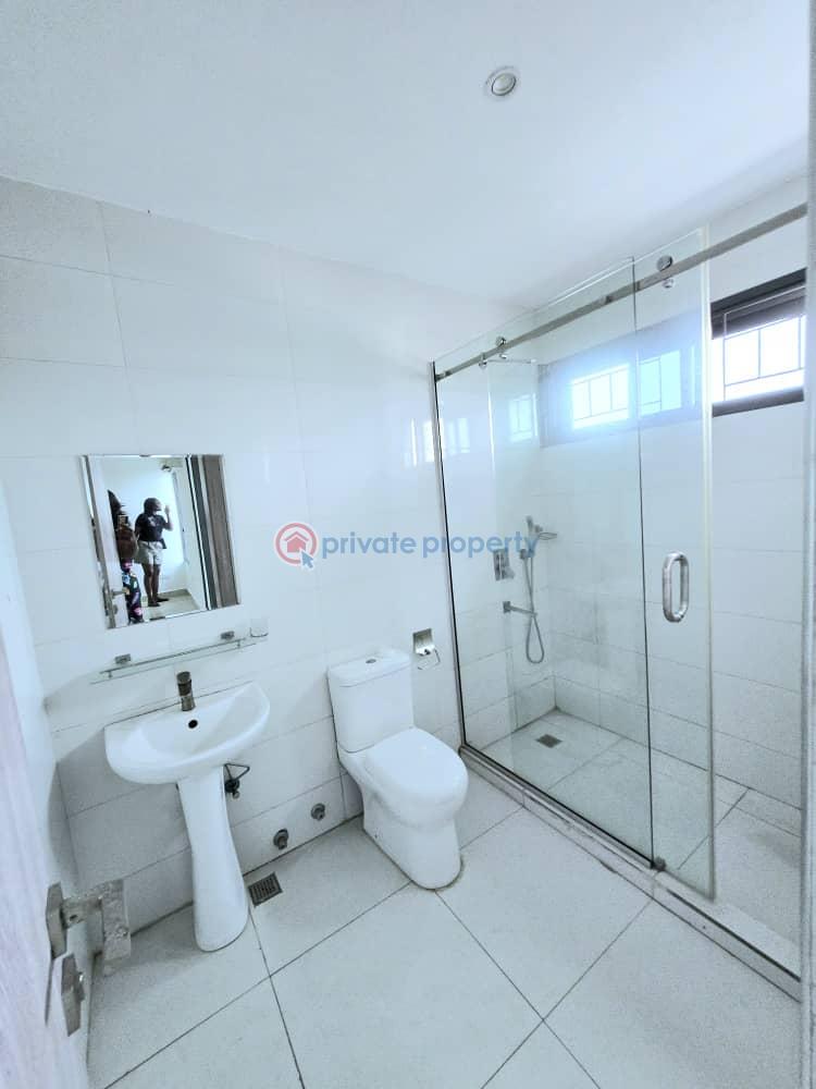 Water front service 4-bedroom terrace - 11 4 bedroom Terraced Duplex For Rent Lekki Phase 1 Lagos - 11