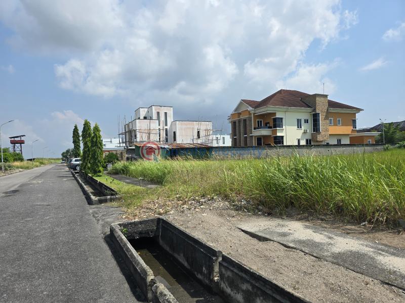Land For Sale Pinnock Beach Estate Osapa Lekki Lagos - 1