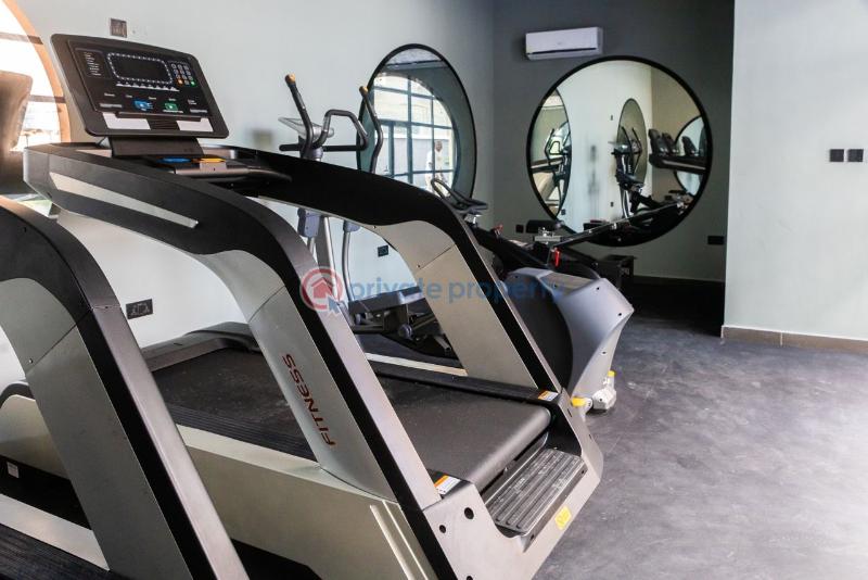 Waterfront 2-bedroom apartment with pool and gym - 2 2 bedroom Flat & Apartment Short let Lekki Phase 1 Lagos - 2