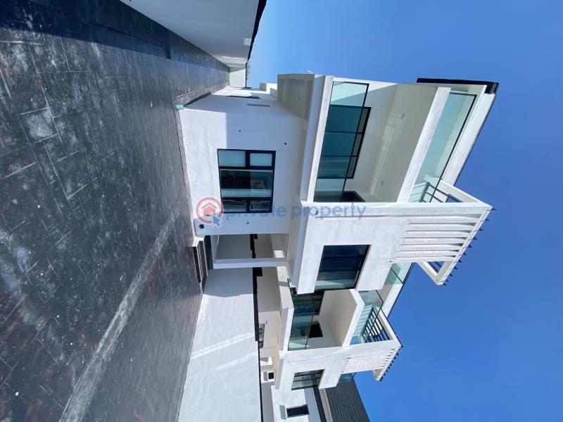 4 bedroom Detached Duplex For Sale Chevron Drive Lekki Lagos - 1