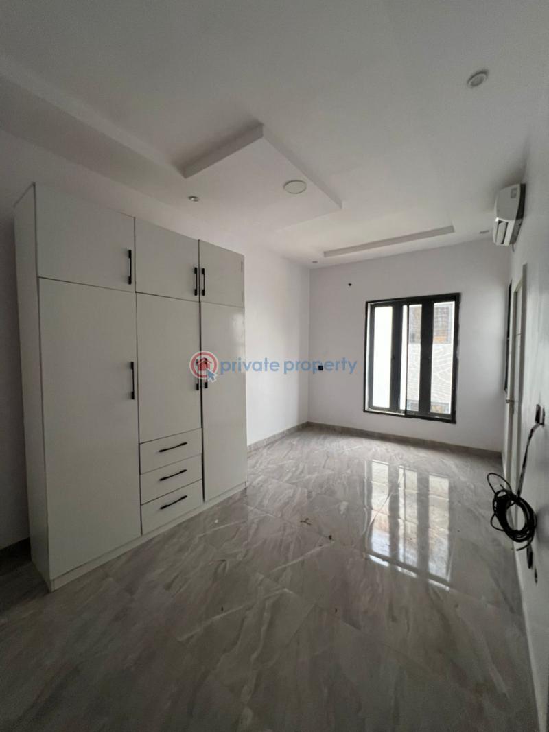 4 bedroom Flat & Apartment For Rent Banana Island Ikoyi Lagos - 1