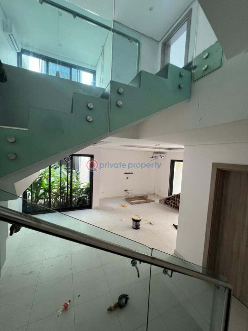 4 bedroom Terrace For Rent Lekki Phase 1 Lagos - 1