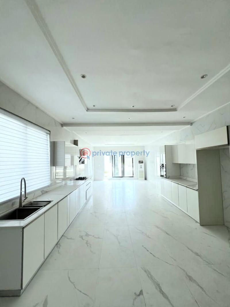 5 bedroom Maisonette For Sale Banana Island Ikoyi Lagos - 2