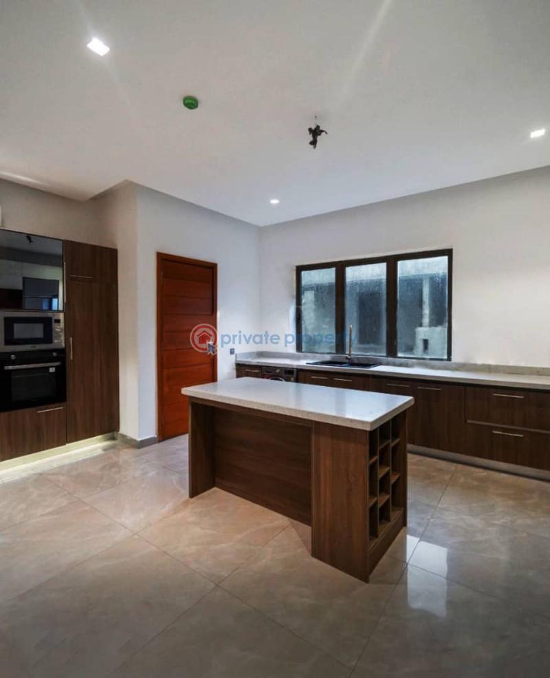 5 bedroom Semi detached Duplex For Sale Second Avenue Banana Island Ikoyi Lagos - 3