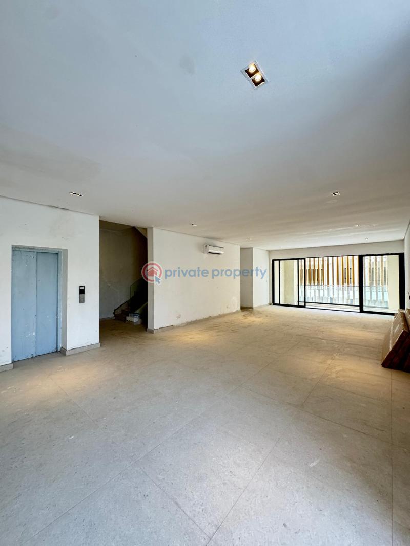 Waterfront 5 bedroom terraced duplex with swimming pool, gym and bq - 7 5 bedroom Terraced Duplex For Sale Banana Island Ikoyi Lagos - 7