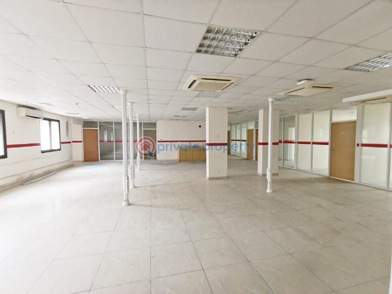 Waterfront commercial 2000sqm  office space - 11 1 bedroom Office For Rent Victoria Island Lagos - 11