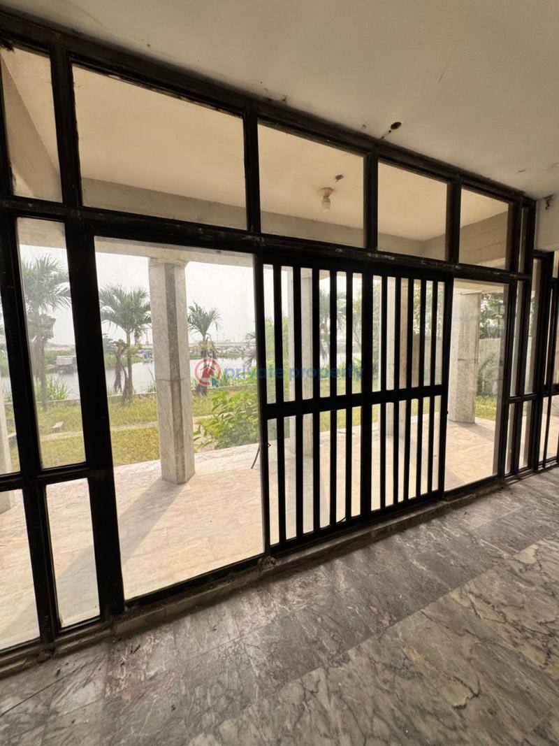 Commercial Property For Rent Victoria Island Lagos - 4