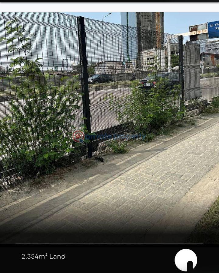 Mixed use Land For Sale Victoria Island Lagos - 3
