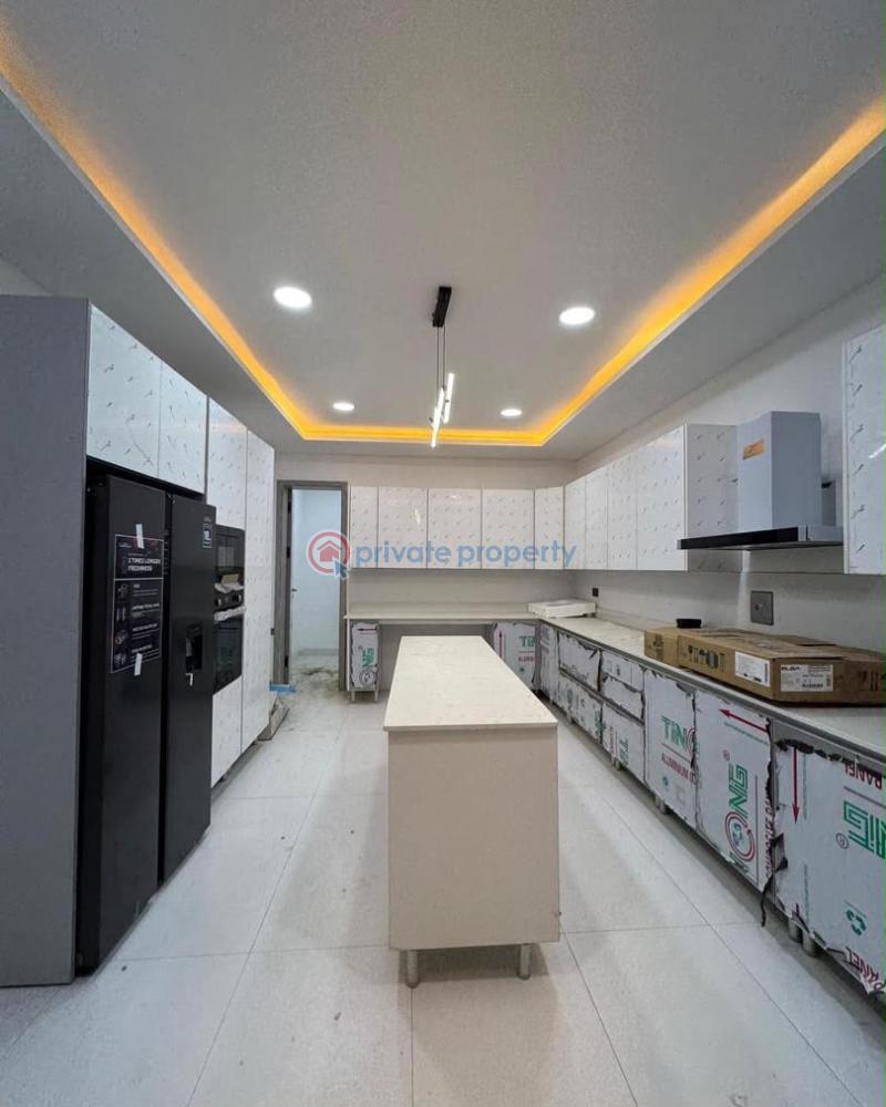4 bedroom Maisonette For Rent Macpherson Off Bourdillon Ikoyi Lagos - 5