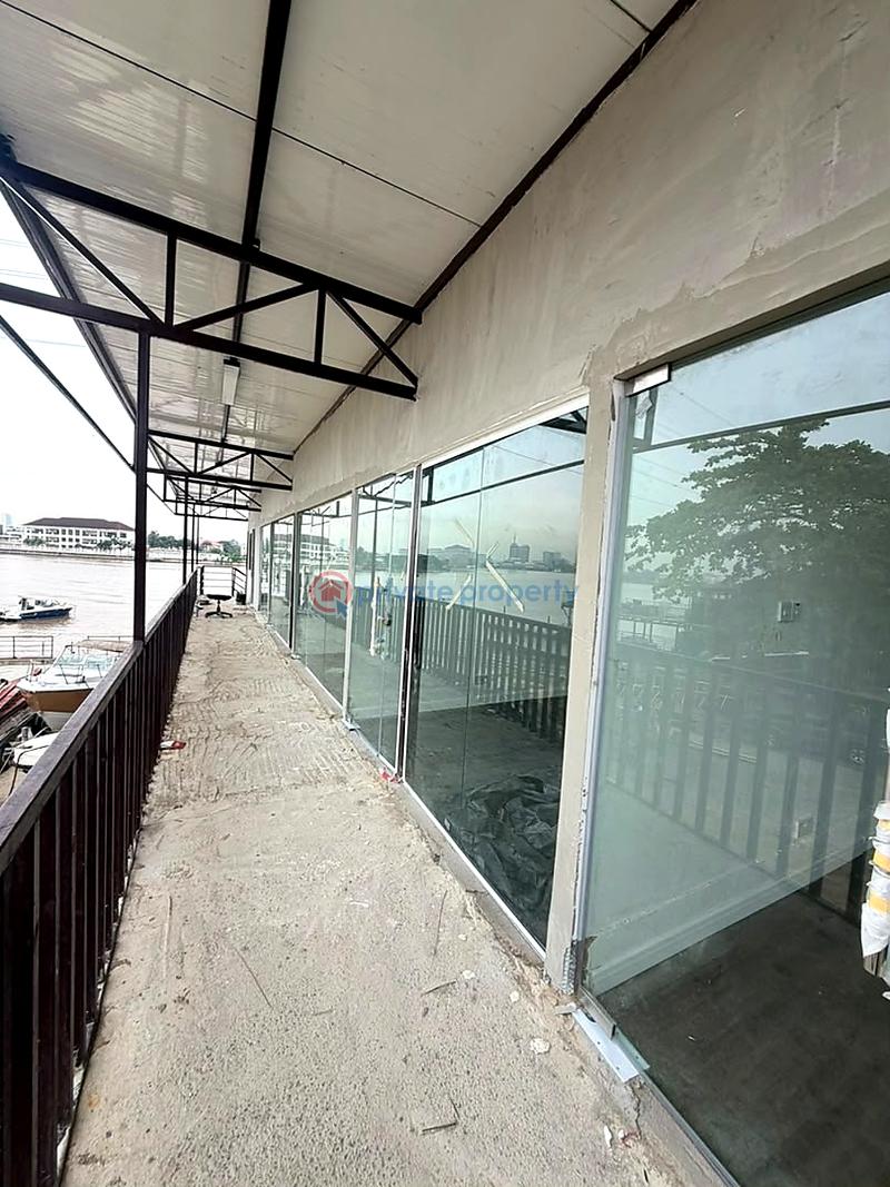 Shop For Rent Lekki Phase 1 Lagos - 3