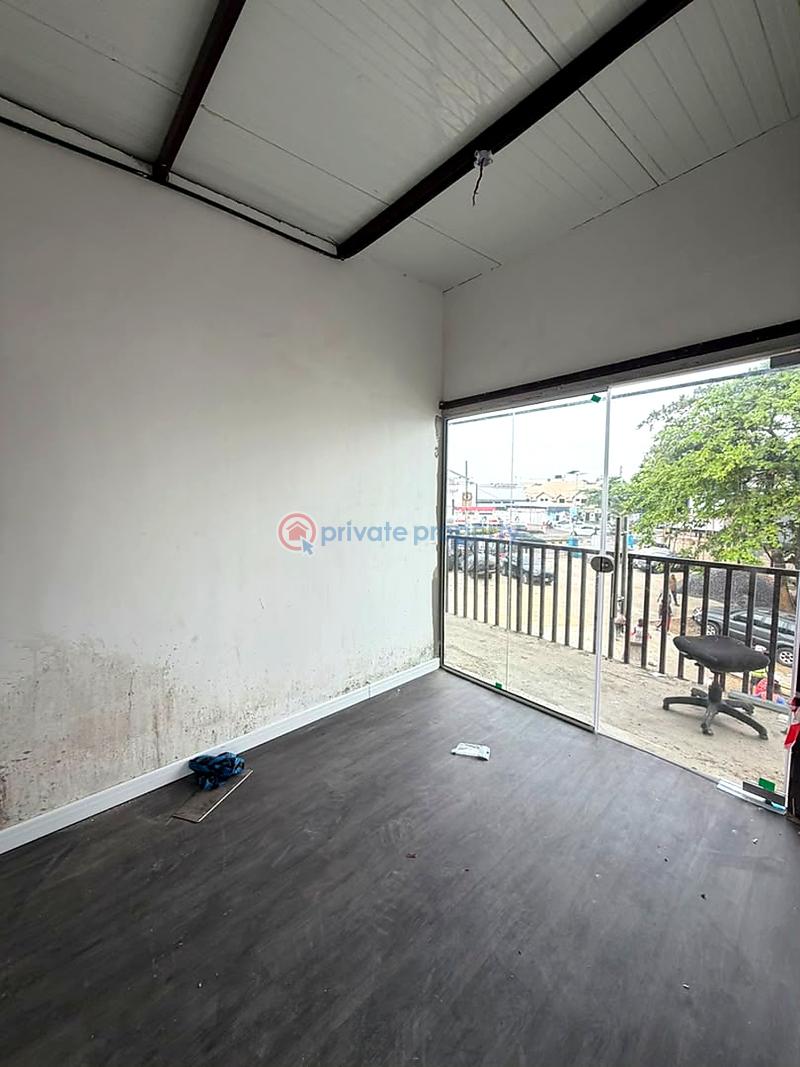 Shop For Rent Lekki Phase 1 Lagos - 4