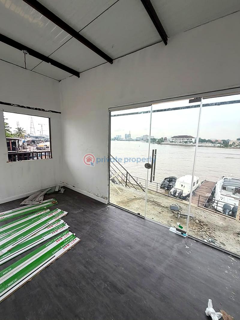 Shop For Rent Lekki Phase 1 Lagos - 2