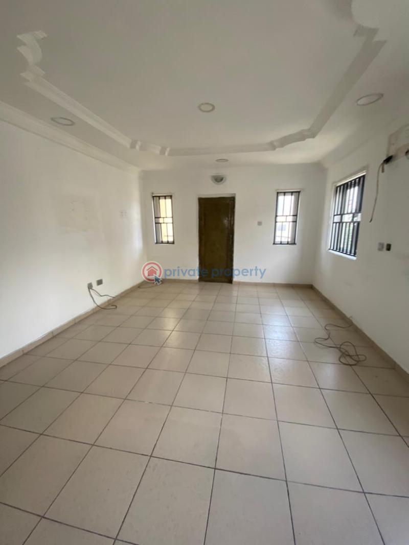 Detached Duplex For Rent Lekki Phase 1 Lagos - 11