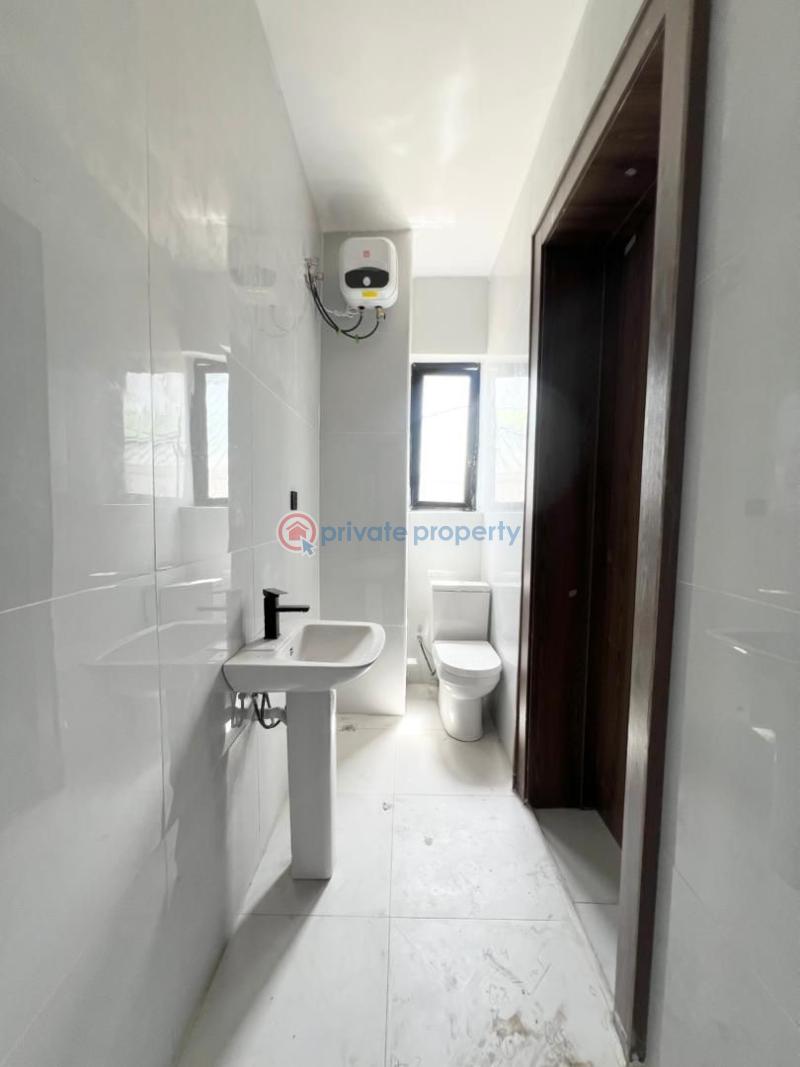 3 bedroom Block Of Flats For Sale 2 & 3 Bedroom Apartment With Pool, Gym, Elevator, Lekki Phase 1 Lekki Phase 1 Lagos - 11